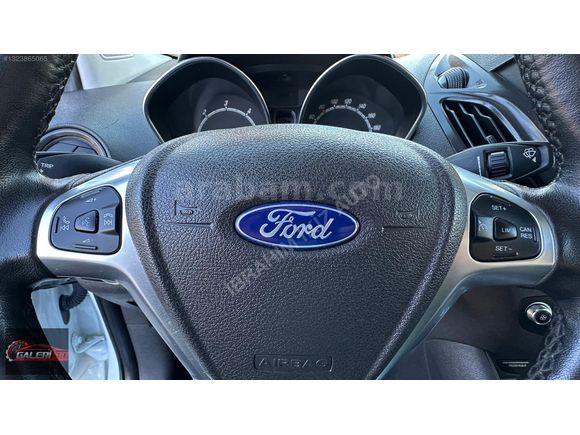 2021 FORD COURIER 1.5 TDCI TİTANİUM PLUS EMSALSİZZZ TEMİZLİKTE