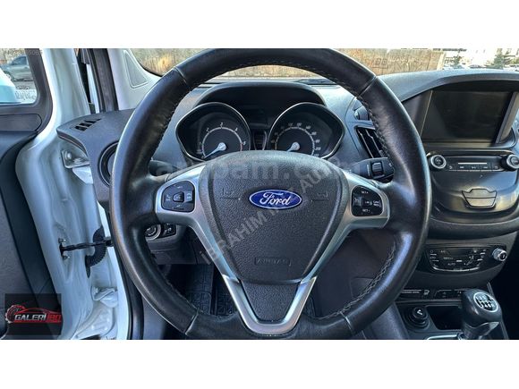 2021 FORD COURIER 1.5 TDCI TİTANİUM PLUS EMSALSİZZZ TEMİZLİKTE