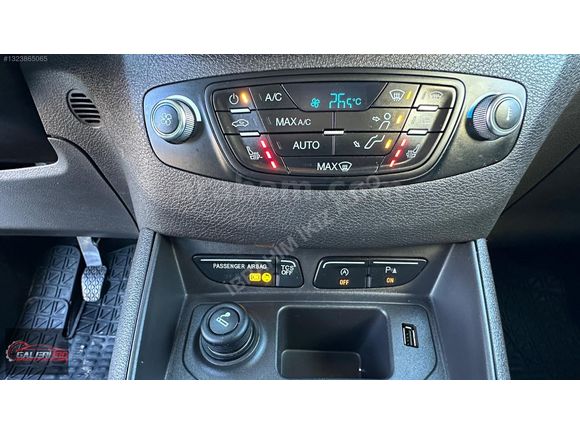2021 FORD COURIER 1.5 TDCI TİTANİUM PLUS EMSALSİZZZ TEMİZLİKTE