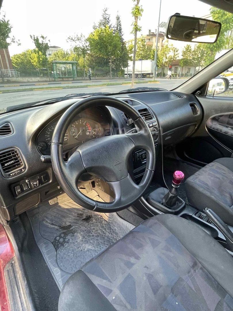 Sahibinden Mitsubishi Carisma 1.6 GL 1999 Model Sakarya 350.000 km Bordo 7