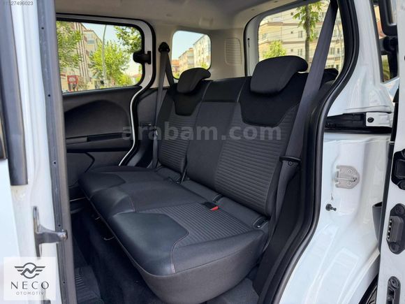 2023 Ford Courier 1.5 Tdci Titanium Plus 55.000 Km