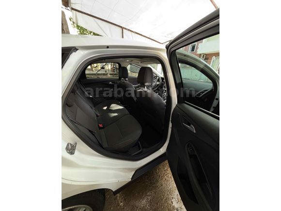 Sahibinden Ford Focus 1.6 Ti-VCT Titanium 2014 Model 