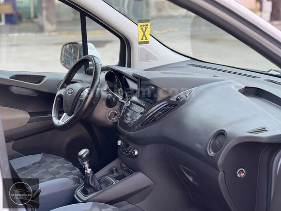 //OTOMOBİL// HATASIZ BOYASIZ 2020 MODEL COURİER