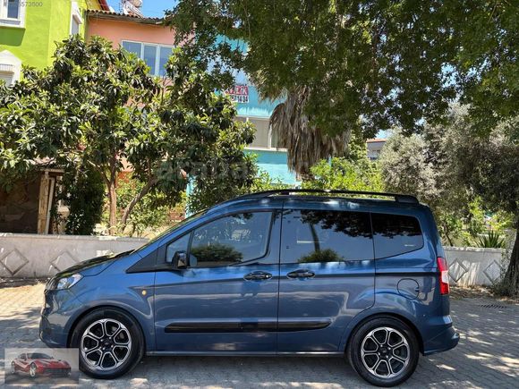 2023 MODEL TOURNEO COURİER 1.5 TDCI TİTANİUM PLUS