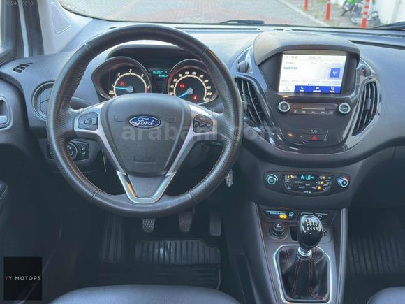 2023 FORD TOURNEO COURİER BOYASIZ HATASIZ TİTANİUM PLUS
