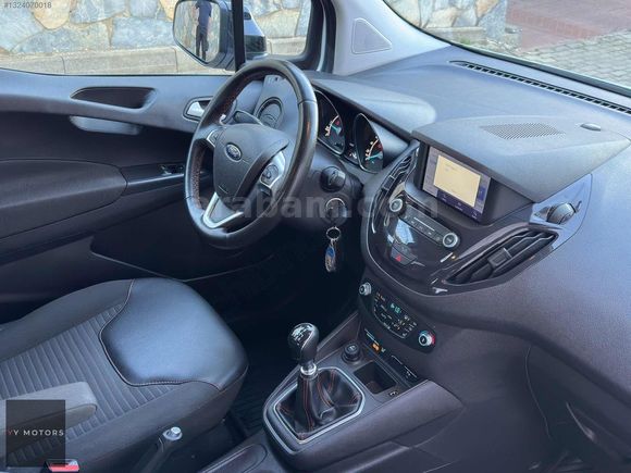 2023 FORD TOURNEO COURİER BOYASIZ HATASIZ TİTANİUM PLUS