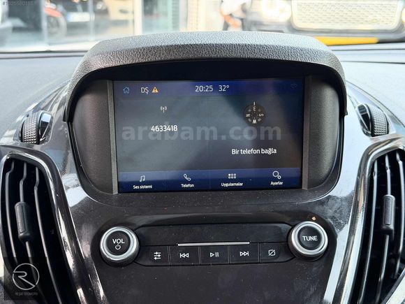 REŞAT - 2023 Model Ford Tourneo Courier Titanium Plus "HATASIZ"