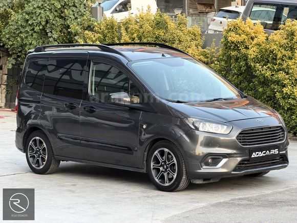 REŞAT - 2023 Model Ford Tourneo Courier Titanium Plus "HATASIZ"