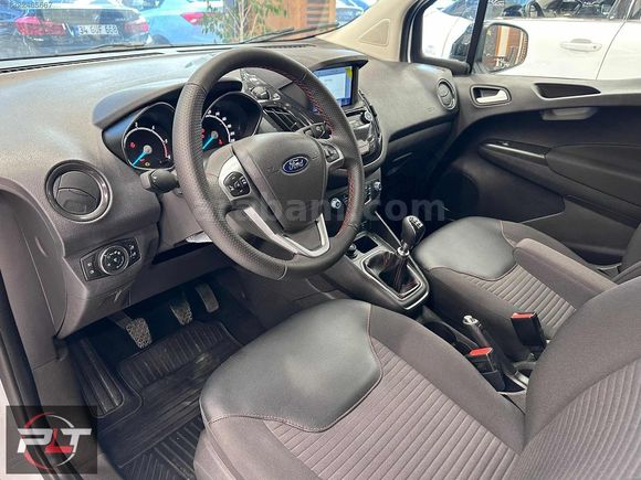 POLAT'TAN 2022 MODEL FORD COURİER TİTANİUM PLUS FUL+FULL SERİSİ