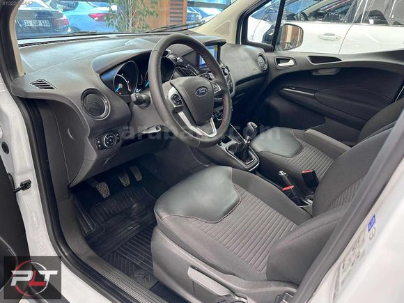 POLAT'TAN 2022 MODEL FORD COURİER TİTANİUM PLUS FUL+FULL SERİSİ