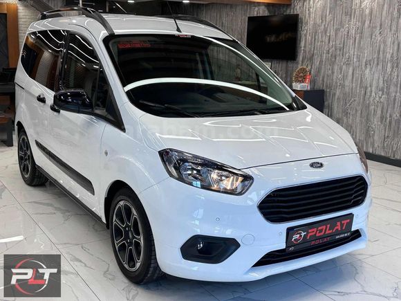 POLAT'TAN 2022 MODEL FORD COURİER TİTANİUM PLUS FUL+FULL SERİSİ
