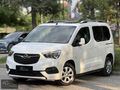 HC EXCLUSİVE'DEN OPEL COMBO HATASIZ CAM TAVAN OTOMATİK %20 KDV