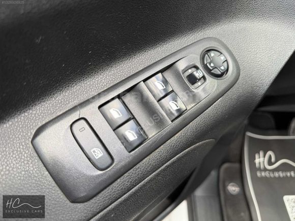 HC EXCLUSİVE'DEN OPEL COMBO HATASIZ CAM TAVAN OTOMATİK %20 KDV