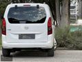 HC EXCLUSİVE'DEN OPEL COMBO HATASIZ CAM TAVAN OTOMATİK %20 KDV