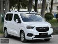 HC EXCLUSİVE'DEN OPEL COMBO HATASIZ CAM TAVAN OTOMATİK %20 KDV