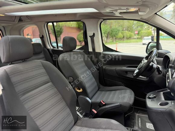 HC EXCLUSİVE'DEN OPEL COMBO HATASIZ CAM TAVAN OTOMATİK %20 KDV