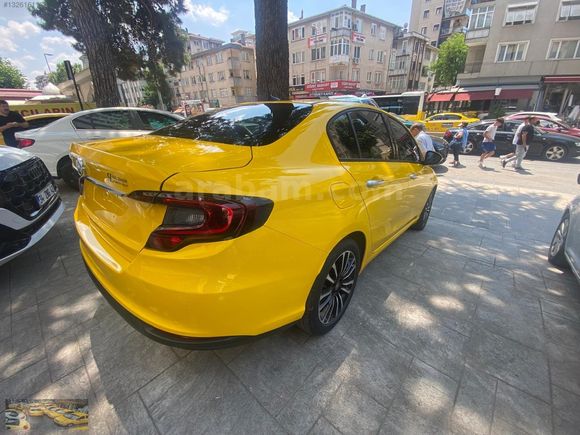 TRDE' TEK 2025 MODEL LONG PLUS DAHA DOLUSU YOK 15,000 KM TAKSİ