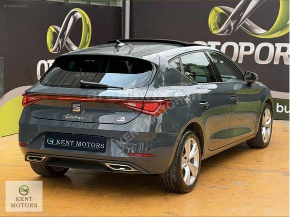 2025 SEAT LEON 1.5 eHybrid FR 10*BİN KM CAM TAVAN-İLK EL-204HP