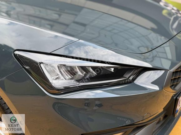 2025 SEAT LEON 1.5 eHybrid FR 10*BİN KM CAM TAVAN-İLK EL-204HP