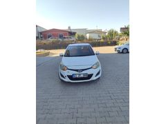 Sahibinden Hyundai i20 1.4 CVVT Jump 2014 Model