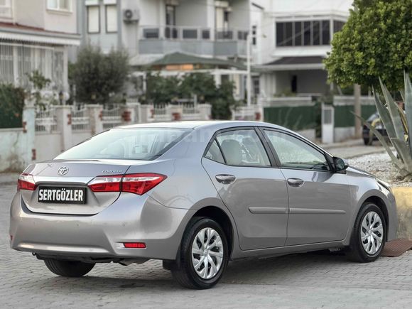 HATASIZ BOYASIZ 97 BİN KM 2017 SERVİS BAKIMLI İLK ELDEN COROLLA