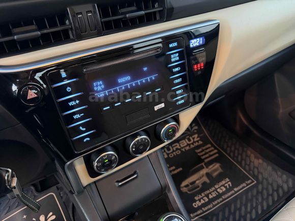 HATASIZ BOYASIZ 97 BİN KM 2017 SERVİS BAKIMLI İLK ELDEN COROLLA