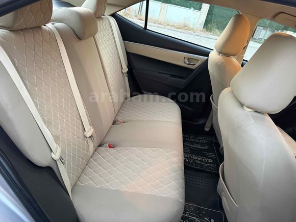 HATASIZ BOYASIZ 97 BİN KM 2017 SERVİS BAKIMLI İLK ELDEN COROLLA