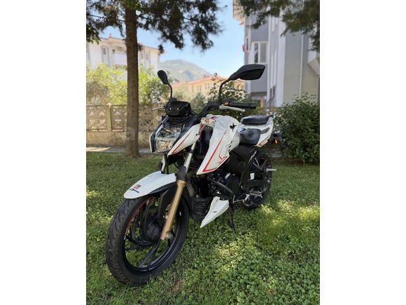 TVS APACHE RTR200