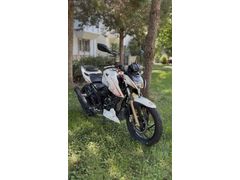 TVS APACHE RTR200
