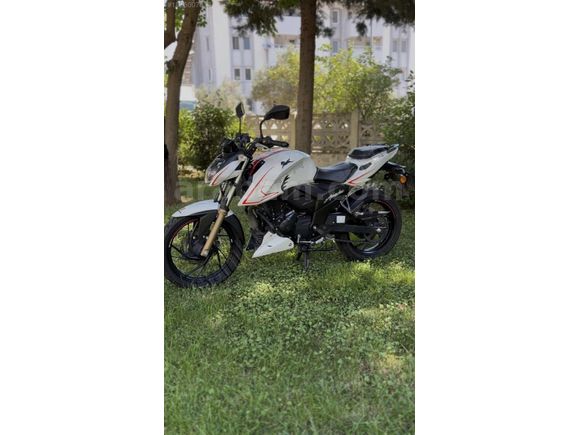 TVS APACHE RTR200