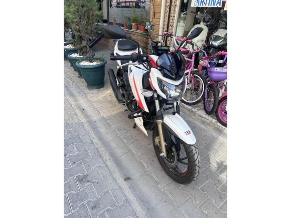 EKER den/ TVS APACHE RTR 200Fİ/İKİNÇİ EL PLAKALI SIFIR MOTOR