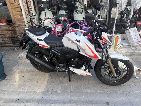 EKER den/ TVS APACHE RTR 200Fİ/İKİNÇİ EL PLAKALI SIFIR MOTOR