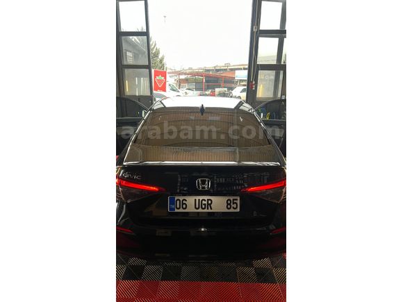 Sahibinden Honda Civic 1.5 i-VTEC Eco Executive Plus 2023 Model