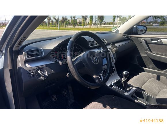 TR'DE TEK 2.0 TDI BMT HIGHLINE MANUEL PASSAT VARIANT