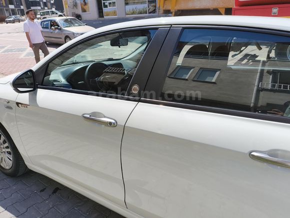 Sahibinden Fiat Egea 1.6 Multijet Easy 2023 Model