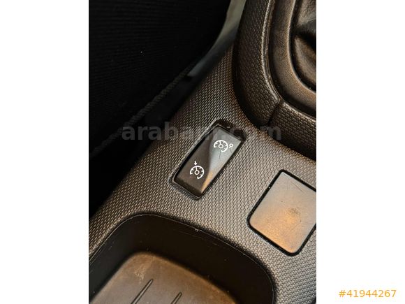 HATASIZ BOYASIZ TRAMERSİZ CLIO 1.5 DCI TOUCH PAKET