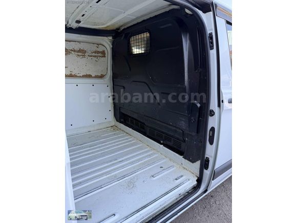 2015 MODEL CUSTOM DEĞİŞENSİZ KLİMALI KAPALI PANELVAN
