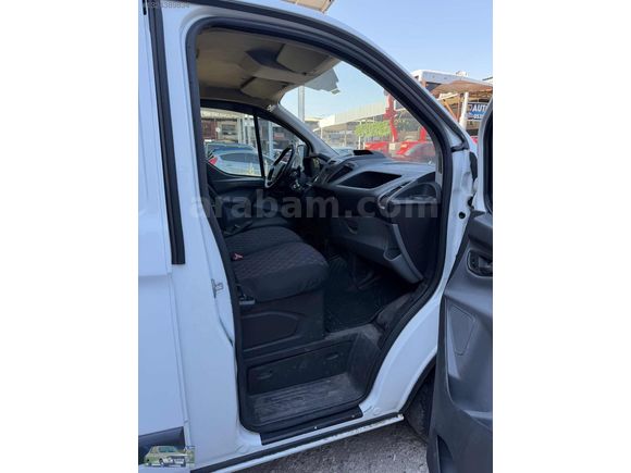 2015 MODEL CUSTOM DEĞİŞENSİZ KLİMALI KAPALI PANELVAN