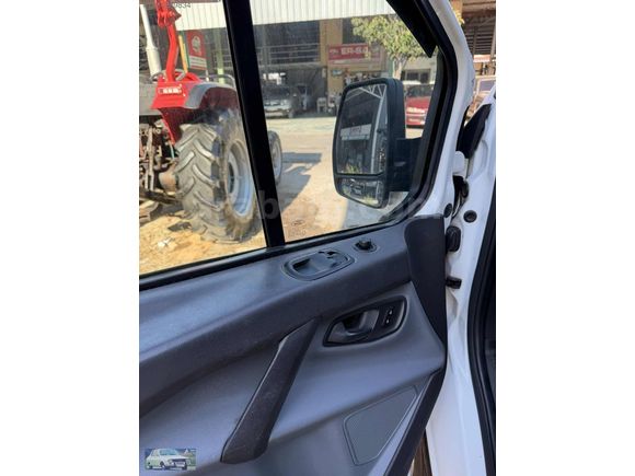 2015 MODEL CUSTOM DEĞİŞENSİZ KLİMALI KAPALI PANELVAN