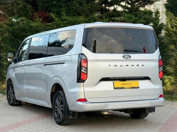 İLK ELDEN TERTEMİZ CUSTOMTİTANİUM OTOMATİK OTOMOBİL RUHSATLI