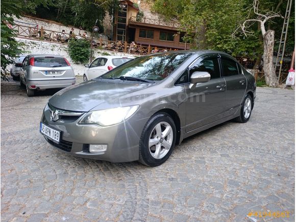 DEGİŞEN SİZ KM CANAVARI CİVİC