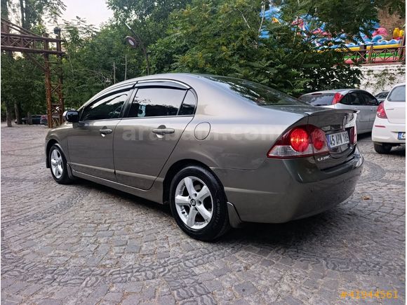 DEGİŞEN SİZ KM CANAVARI CİVİC