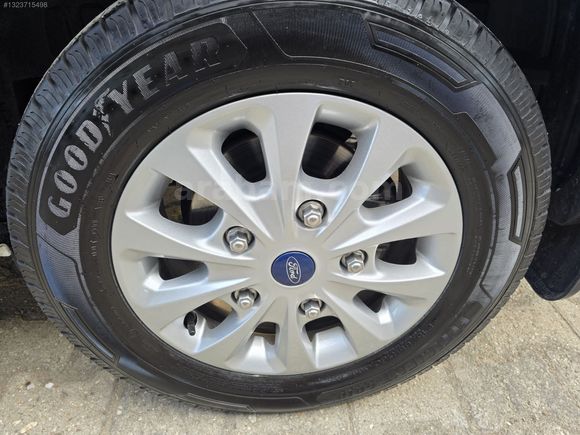 2023 FORD CUSTOM 320 S TİTANİUM PLUS 8+1 OTOMOBİL 25.000 KMDE