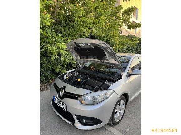 AFC AUTO DEĞİŞENSİZ PARÇA BOYALI OTOMATİK FLUENCE