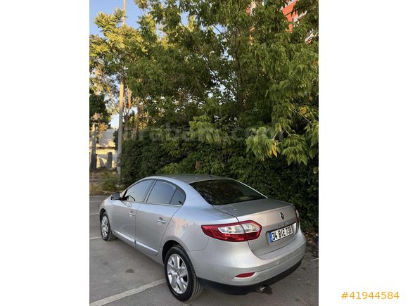 AFC AUTO DEĞİŞENSİZ PARÇA BOYALI OTOMATİK FLUENCE