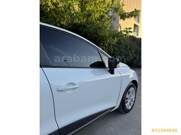 AFC AUTO DEĞİŞENSİZ PARÇA BOYALI MAKYAJLI CLIO