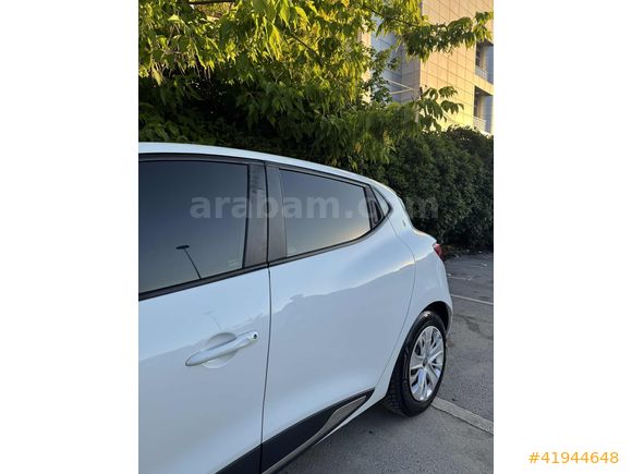 AFC AUTO DEĞİŞENSİZ PARÇA BOYALI MAKYAJLI CLIO