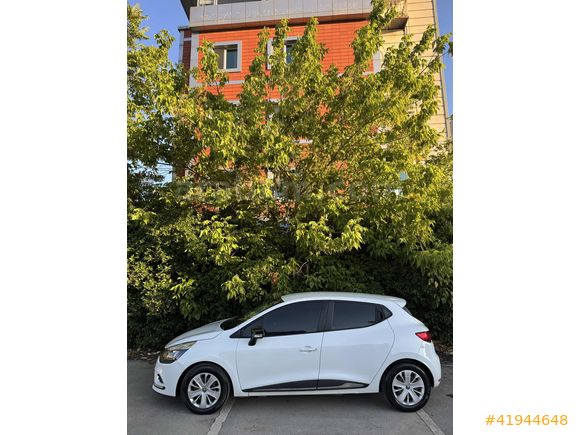 AFC AUTO DEĞİŞENSİZ PARÇA BOYALI MAKYAJLI CLIO