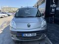 Galeriden Renault Kangoo Multix 1.5 dCi 6 İLERİ 105 HP 2009 Model İstanbul