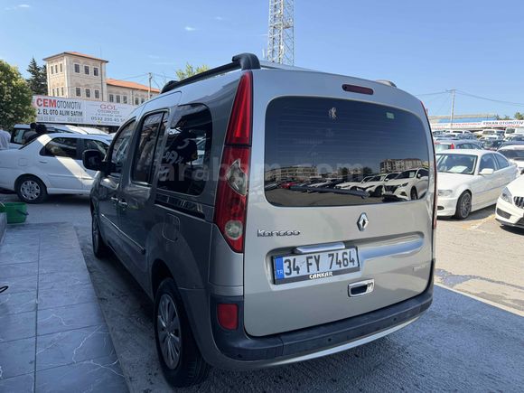 Galeriden Renault Kangoo Multix 1.5 dCi 6 İLERİ 105 HP 2009 Model İstanbul